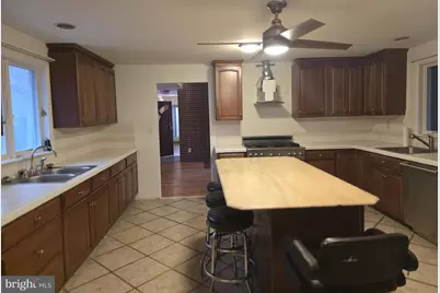 17 Cardinal Drive, Moorestown, NJ 08057 - Photo 13