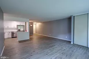 2118 Greenwood Ct, Mount Laurel, NJ 08054 - Photo 7