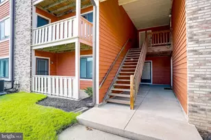 2118 Greenwood Ct, Mount Laurel, NJ 08054 - Photo 3