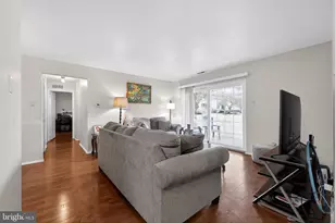 5305 Adelaide Dr, Mount Laurel, NJ 08054 - Photo 11