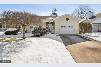 20 Tifani Lane, Southampton, NJ 08088 - Photo 1