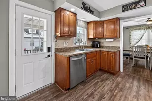 115 S Walnut Ave, Maple Shade, NJ 08052 - Photo 11