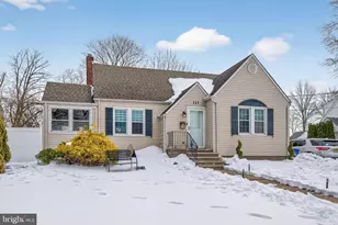 115 S Walnut Ave, Maple Shade, NJ 08052 - Photo 1