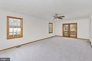 20 Bunting Bridge Rd, Cookstown, NJ 08511 - Photo 5