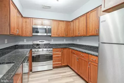 401 Jamestown Court, Mount Laurel, NJ 08054 - Photo 7