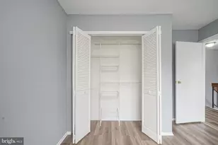 401 Jamestown Ct, Mount Laurel, NJ 08054 - Photo 17