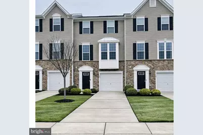 102 Benford Lane, Edgewater Park, NJ 08010 - Photo 1