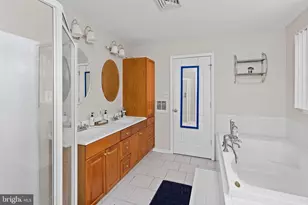 218 Heritage Dr, Mansfield Township, NJ 08022 - Photo 35