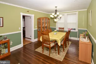 124 E Burlington St, Bordentown, NJ 08505 - Photo 17