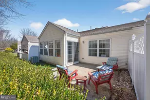 8 Peppergrass Dr N, Mount Laurel, NJ 08054 - Photo 13