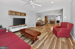 8 Peppergrass Dr N, Mount Laurel, NJ 08054 - Photo 11