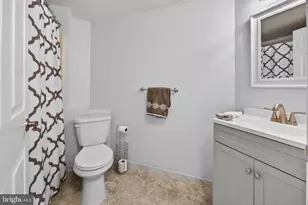 8 Peppergrass Dr N, Mount Laurel, NJ 08054 - Photo 19