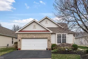 135 Paisley Pl, Hainesport, NJ 08036 - Photo 1