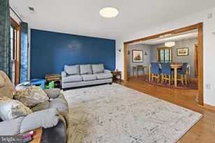 3 Meadowrue Dr, Mount Laurel, NJ 08054 - Photo 3
