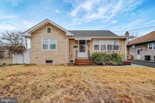 827 Olive St, Florence, NJ 08554 - Photo 1