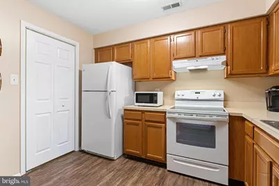 1701 Steeplebush Terrace, Mount Laurel, NJ 08054 - Photo 7