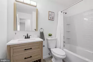 30 Tipton Ln, Willingboro, NJ 08046 - Photo 17