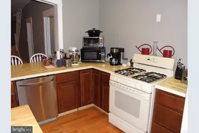 350 Elm Avenue, Burlington, NJ 08016 - Photo 5