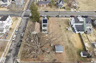 605 Broad St, Beverly, NJ 08010 - Photo 35