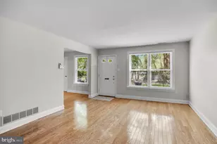 3039 Harbour Dr, Palmyra, NJ 08065 - Photo 3