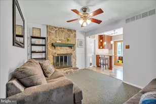 20 Longhurst Rd, Marlton, NJ 08053 - Photo 11