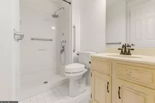 903 Ginger Ct, Mount Laurel, NJ 08054 - Photo 9