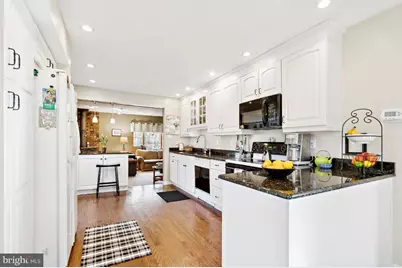 110 Park Court E, Medford, NJ 08055 - Photo 9