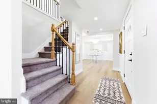 45 Tennyson Ln, Willingboro, NJ 08046 - Photo 3