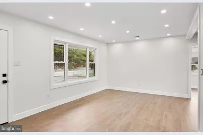 332 Seneca Trail, Browns Mills, NJ 08015 - Photo 5