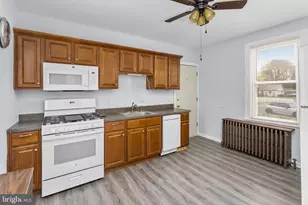 638 Pennsylvania Ave, Delanco, NJ 08075 - Photo 11