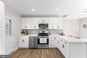 19 Crescent Dr, Browns Mills, NJ 08015 - Photo 11