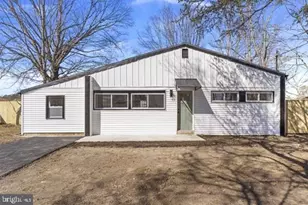 19 Crescent Dr, Browns Mills, NJ 08015 - Photo 3