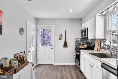 427 Cutler Avenue, Maple Shade, NJ 08052 - Photo 9