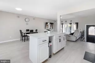 25 Latimer Way, Burlington, NJ 08016 - Photo 11