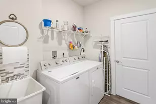 101 Congressional Ct, Moorestown, NJ 08057 - Photo 33