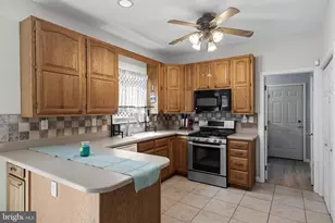 202 Union St, Bordentown, NJ 08505 - Photo 15