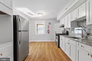 129 Brown St, Mount Holly, NJ 08060 - Photo 5