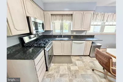 460 Station Road, Florence, NJ 08554 - Photo 15