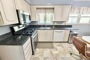 460 Station Rd, Florence, NJ 08554 - Photo 15