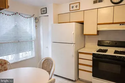 5814 Adelaide Drive, Mount Laurel, NJ 08054 - Photo 7