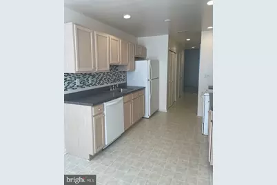 28 Palmer Square, Beverly, NJ 08010 - Photo 11