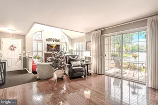 3607 Saxony Dr, Mount Laurel, NJ 08054 - Photo 7