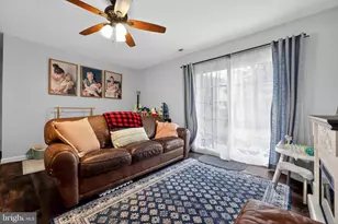 269 Everly Ct, Mount Laurel, NJ 08054 - Photo 3