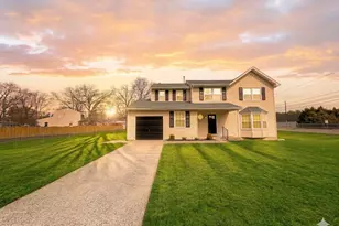 8 Framingham Rd, Edgewater Park Twp, NJ 08010 - Photo 1