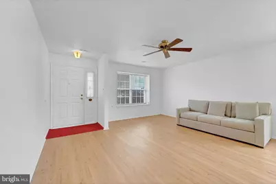 6 E Cortland Court, Mount Laurel, NJ 08054 - Photo 7