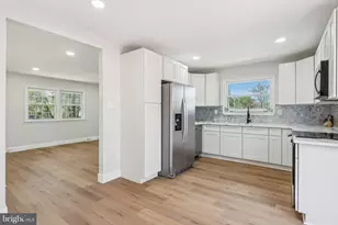 317 Cayuga Trail, Browns Mills, NJ 08015 - Photo 9