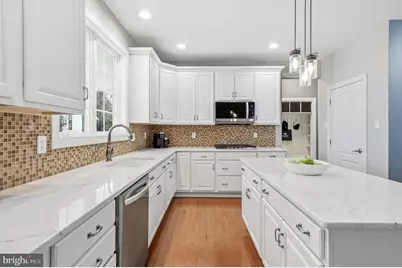 16 Windermere Drive, Moorestown, NJ 08057 - Photo 9