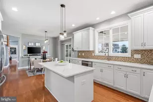 16 Windermere Dr, Moorestown, NJ 08057 - Photo 11