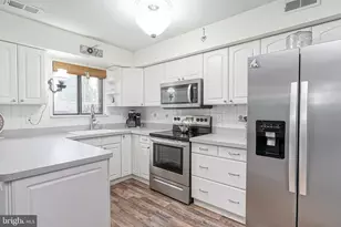 8 Sycamore Ct, Lumberton, NJ 08048 - Photo 11