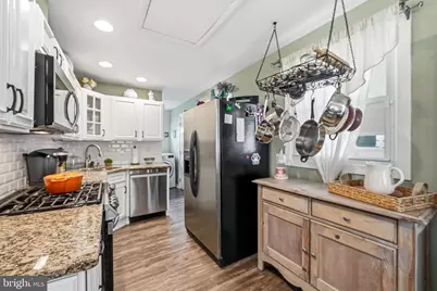 6 Woodbine Avenue, Maple Shade, NJ 08052 - Photo 9